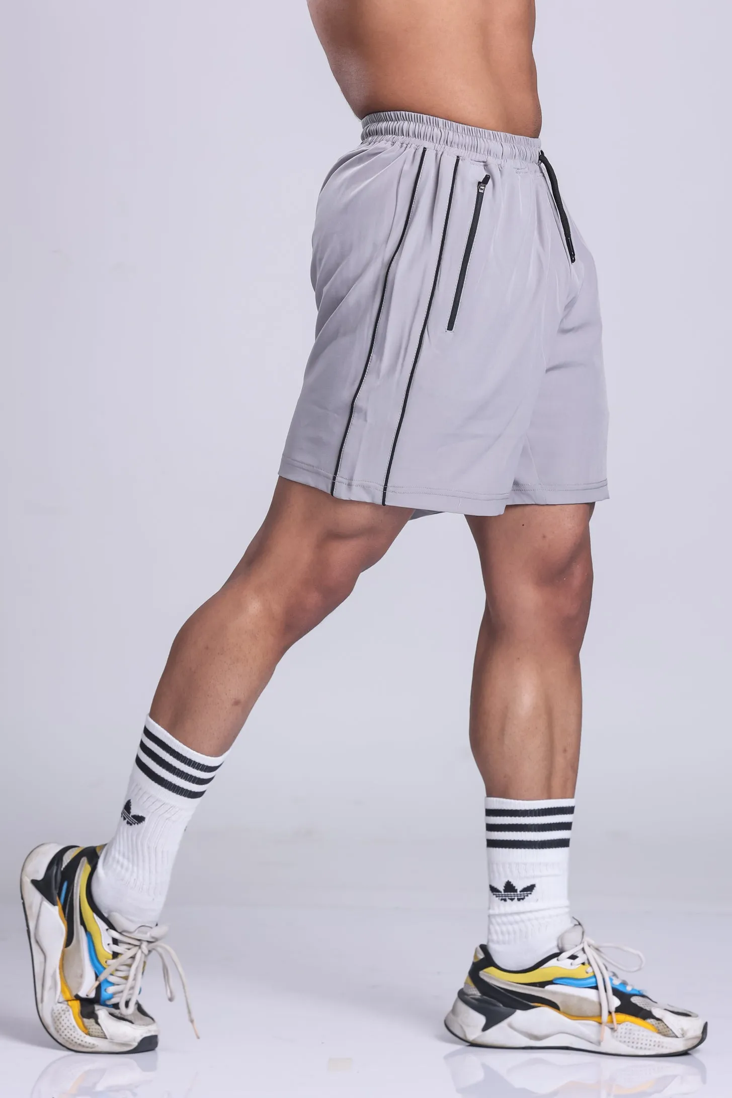 Essential Performance Shorts- Grey