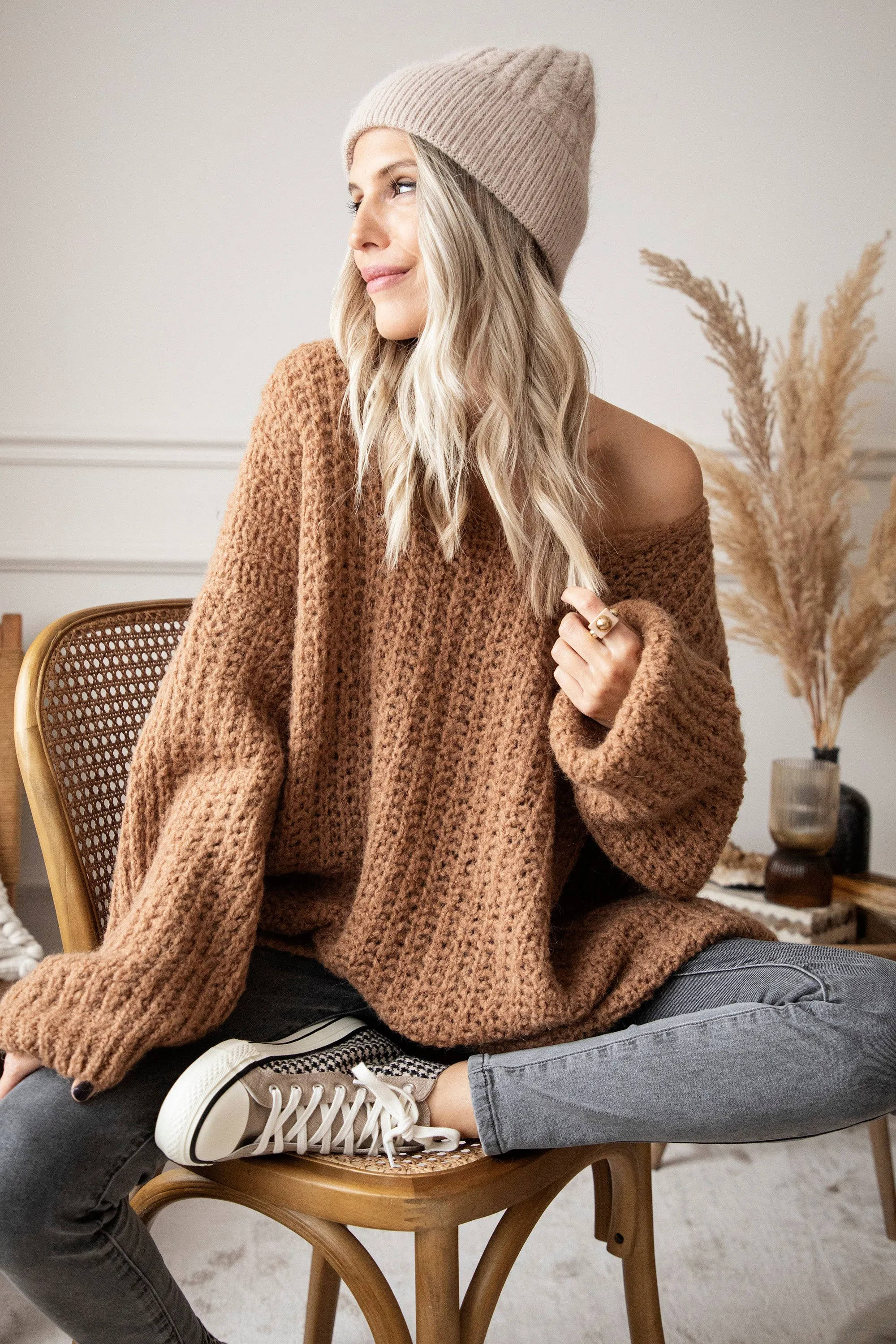 Extra Long, Extra Cozy Camel - Trui