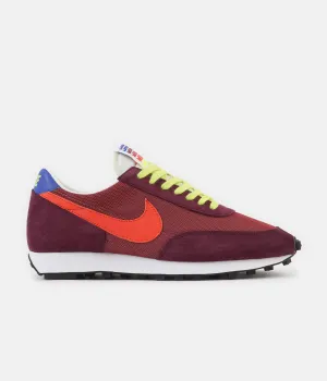 Nike Daybreak Shoes - Cedar / Team Orange - Night Maroon