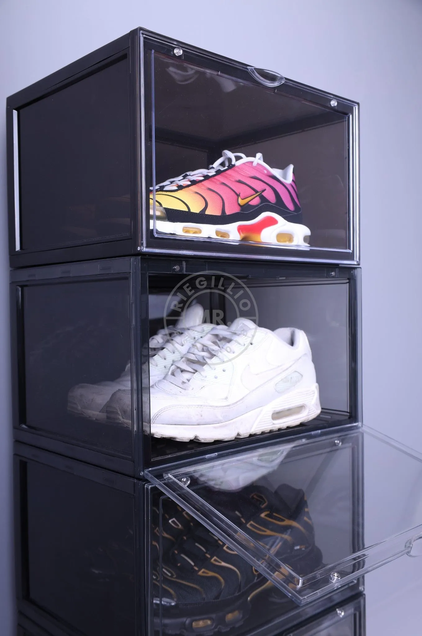 Premium Sneaker Box Black