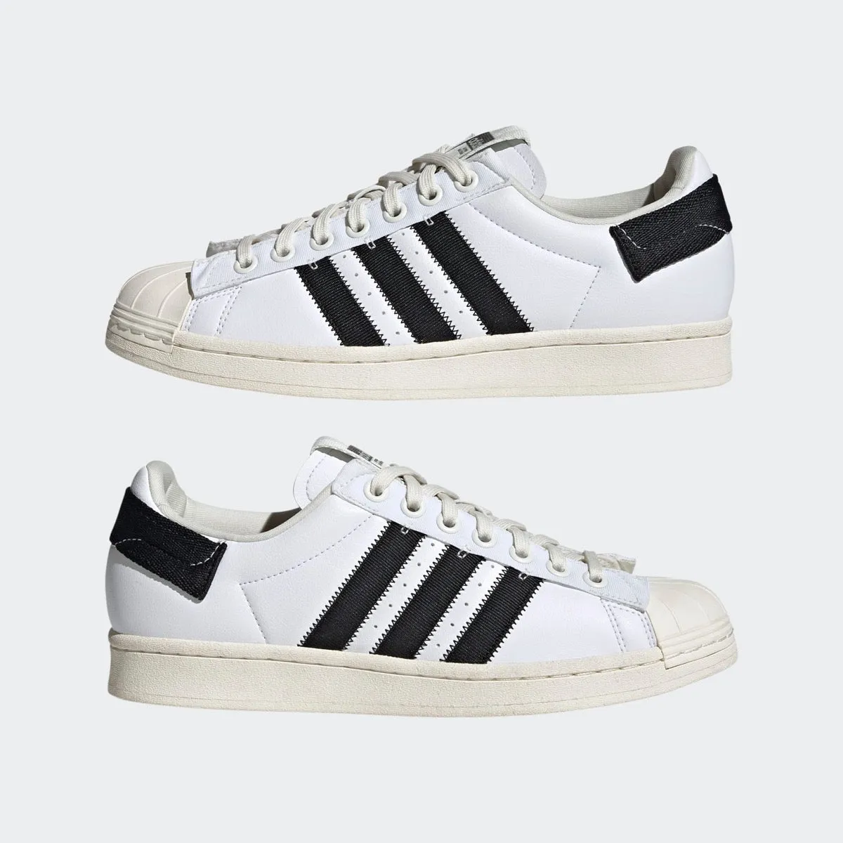 Scarpe Uomo ADIDAS Sneakers linea Superstar Parley colore Bianco e Nero