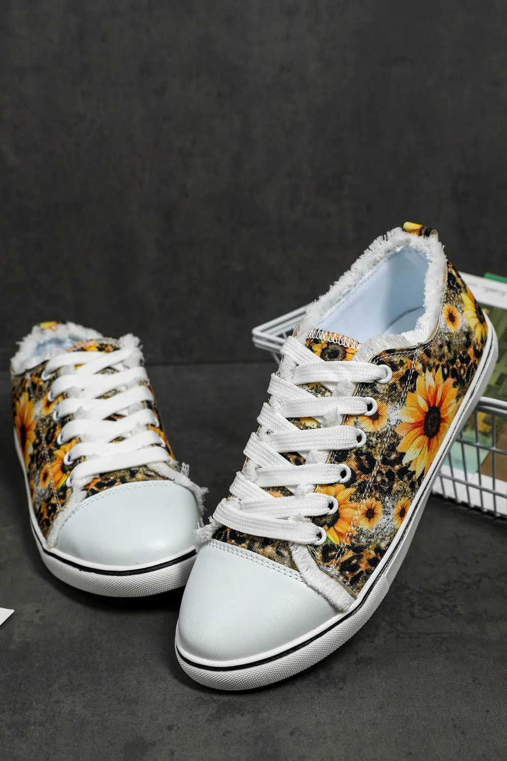 Women's Sunflower Print Slip On Canvas Shoes