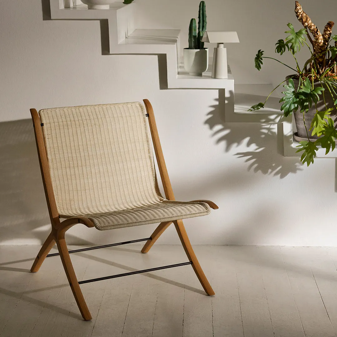 X HM10 Lounge Chair